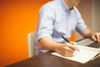 Financial Advisor 